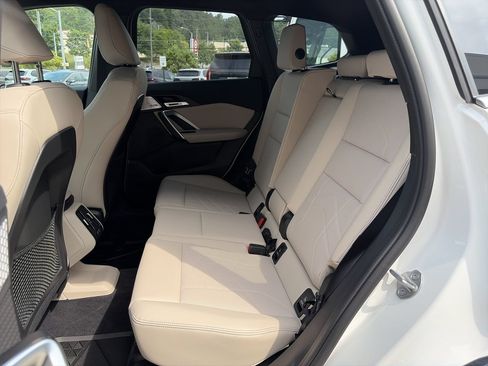 Used 2024 BMW X1 xDrive28i w/ Convenience Package AWD/4WD image 31