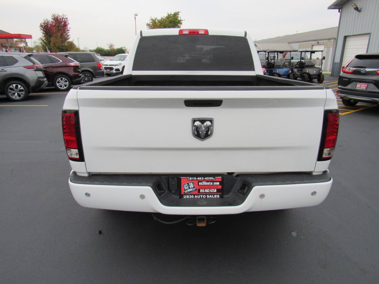 Used 2020 RAM 1500 Tradesman w/ Chrome Appearance Group RWD image 5