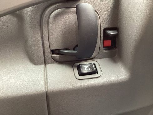 Used 2016 Chevrolet Express 3500 LT w/ LT Preferred Equipment Group image 16