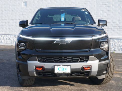 New 2026 Chevrolet Silverado EV Trail Boss image 5