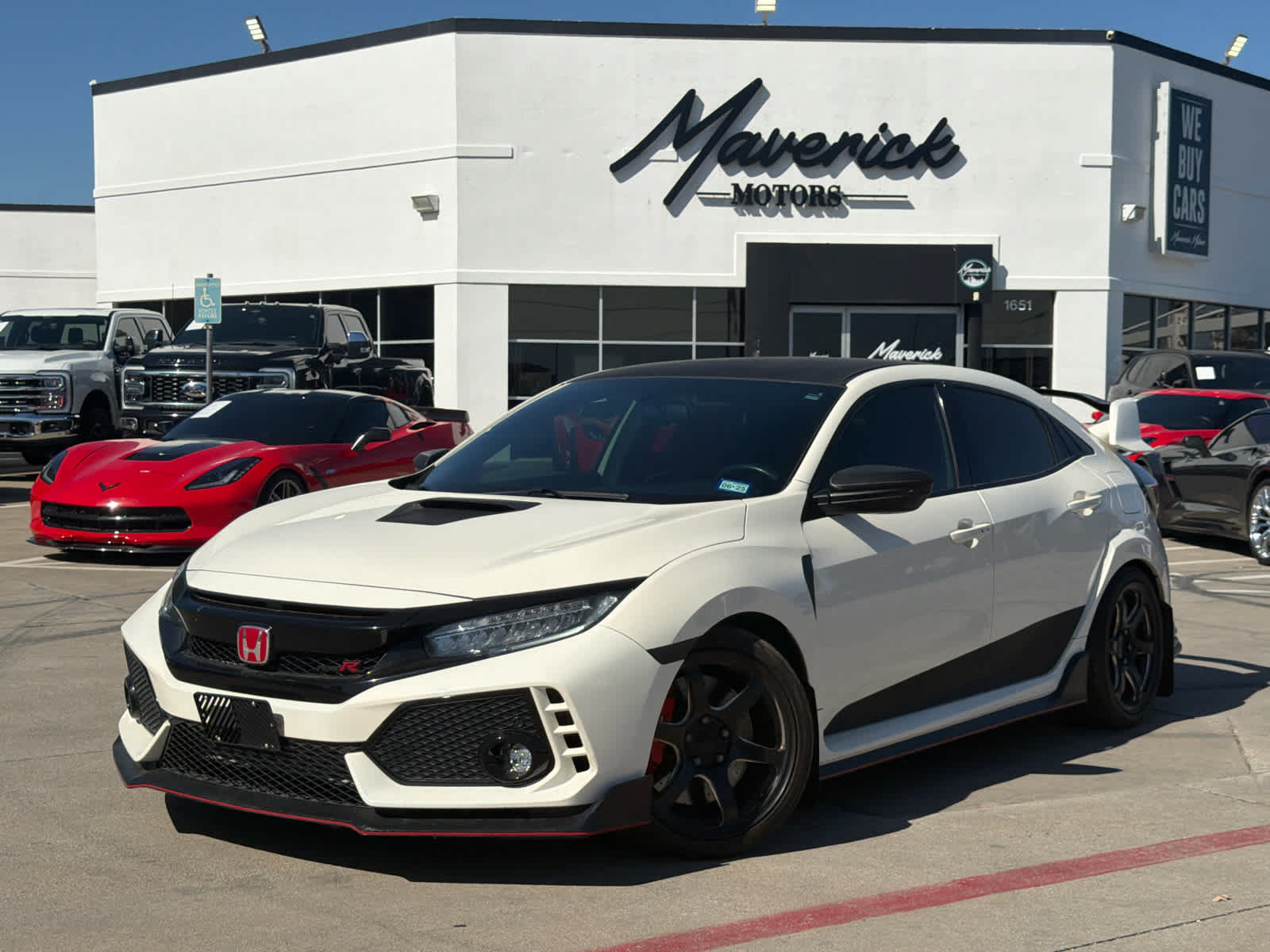 Used 2017 Honda Civic Type R image 1