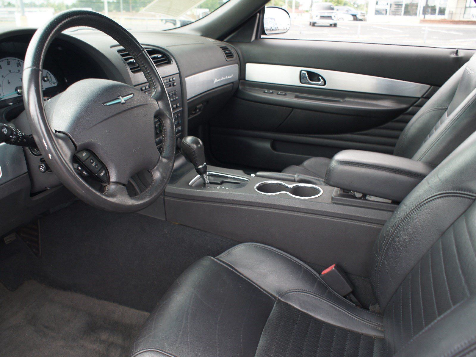 Used 2002 Ford Thunderbird RWD image 5