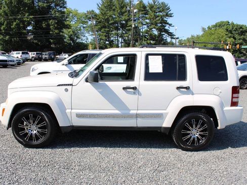 Used 2008 Jeep Liberty Sport w/ Popular Equipment Group AWD/4WD image 10