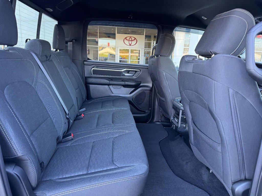 Used 2025 RAM 1500 Big Horn AWD/4WD image 11