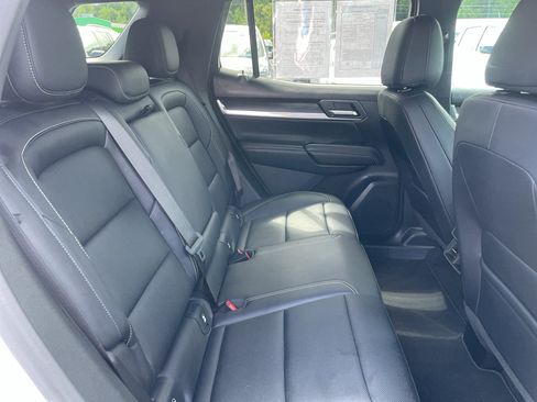 Certified 2026 GMC Terrain Elevation w/ Elevation Premium Package FWD image 14