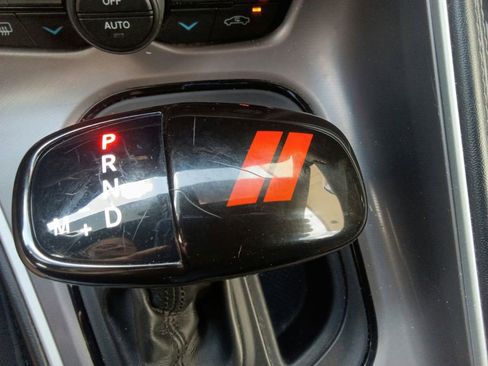 Used 2022 Dodge Challenger GT RWD image 27