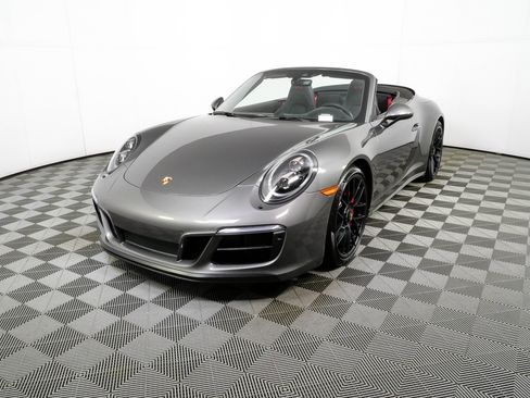Certified 2018 Porsche 911 Carrera GTS RWD image 35