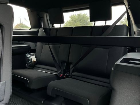 New 2026 Toyota 4Runner SR5 image 12