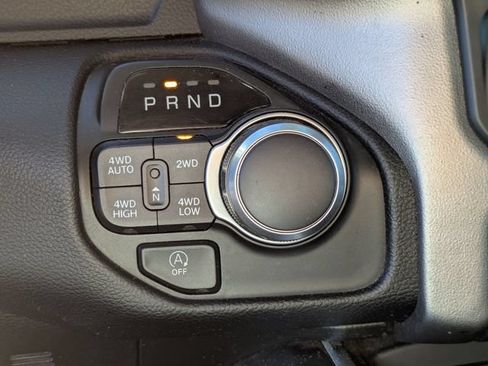 Used 2019 RAM 1500 Big Horn AWD/4WD image 25