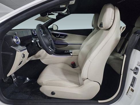 New 2025 Mercedes-Benz CLE 300 4MATIC Cabriolet image 4