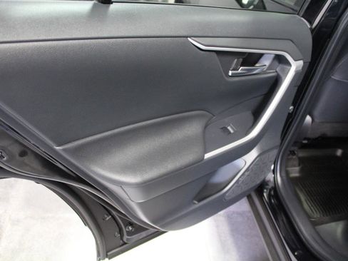 Used 2019 Toyota RAV4 XLE Premium w/ All Weather Liner Package AWD/4WD image 23