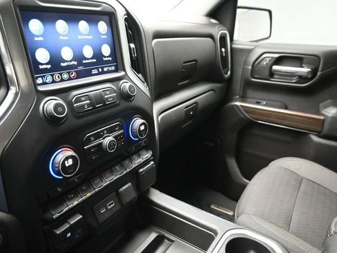 Used 2019 Chevrolet Silverado 1500 RST w/ All-Star Edition image 31