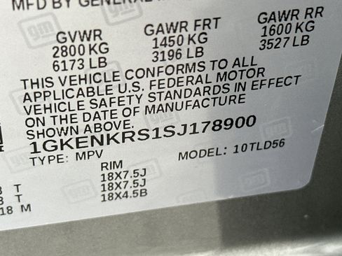 Used 2025 GMC Acadia Elevation image 32