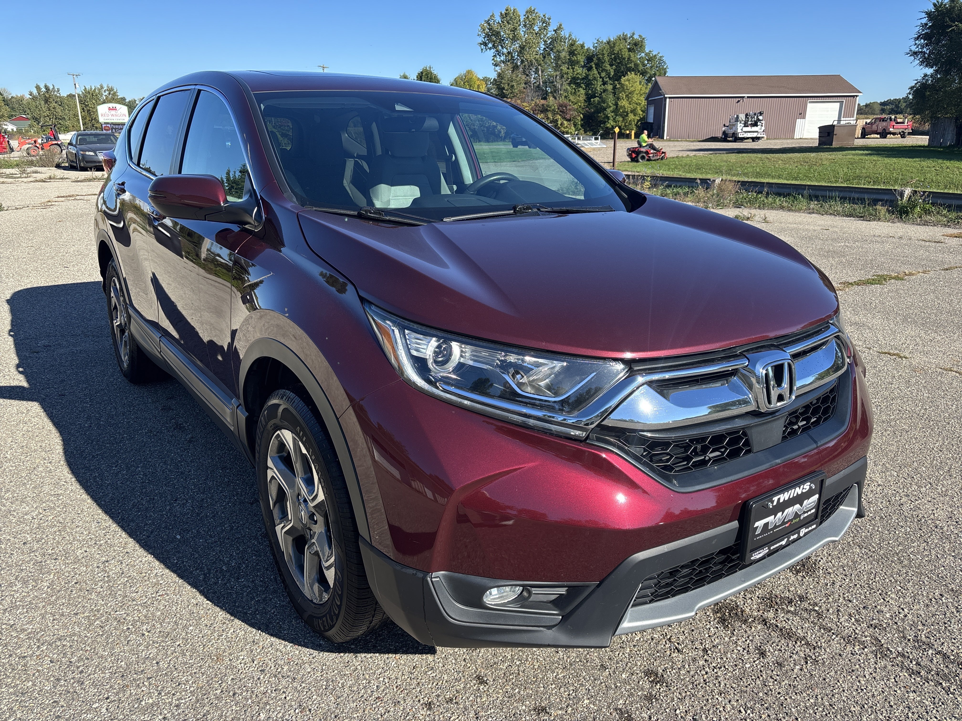 Used 2019 Honda CR-V EX image 2