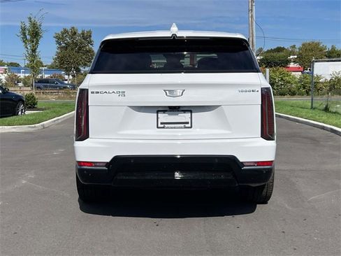 New 2025 Cadillac Escalade IQ Sport 2 image 7