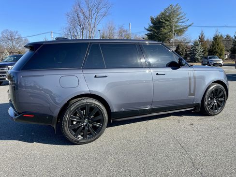 Used 2025 Land Rover Range Rover Long Wheelbase SE image 7