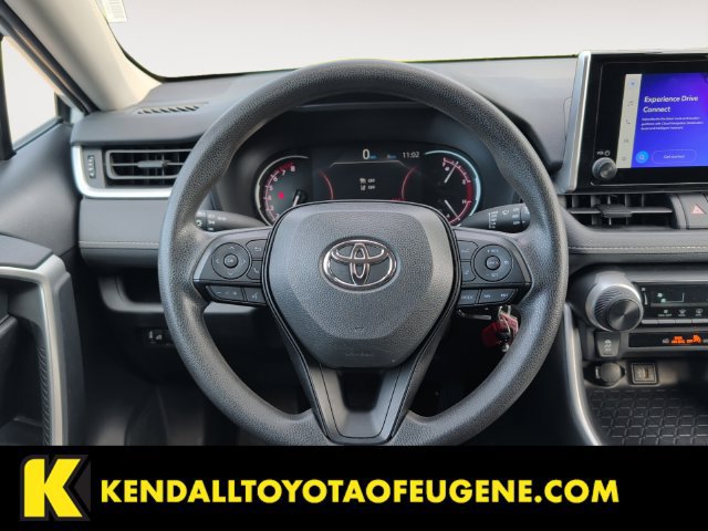 Used 2025 Toyota RAV4 LE AWD/4WD image 12