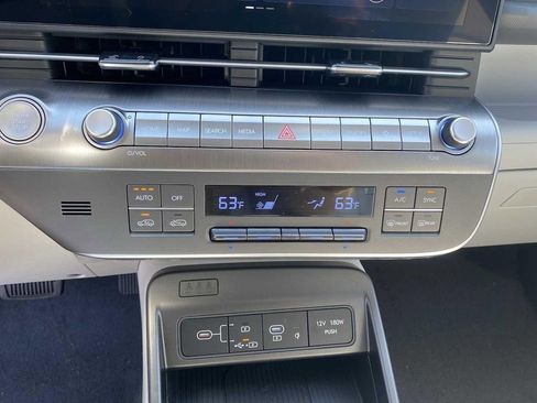 New 2026 Hyundai Kona Limited FWD image 18