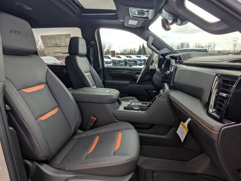 New 2026 GMC Sierra 2500 AT4 w/ AT4 Premium Plus Package image 10