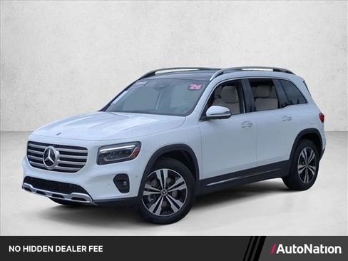 Used 2026 Mercedes-Benz GLB 250 image 1