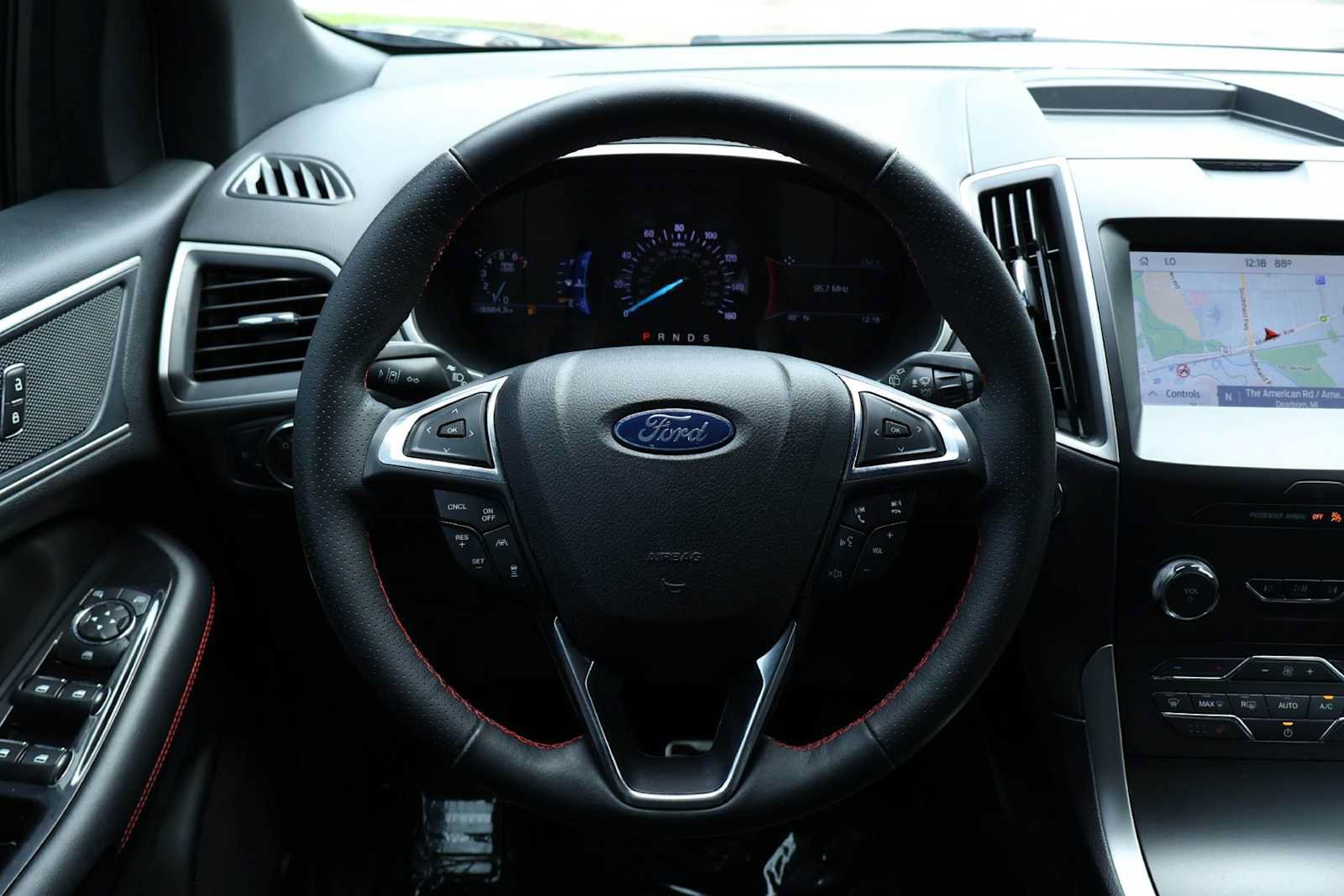 Used 2020 Ford Edge ST-Line FWD image 15