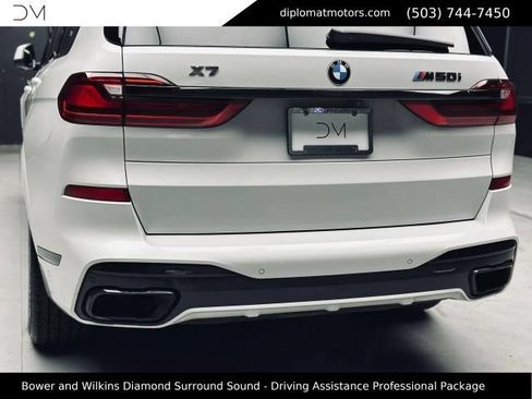 Used 2020 BMW X7 M50i AWD/4WD image 16