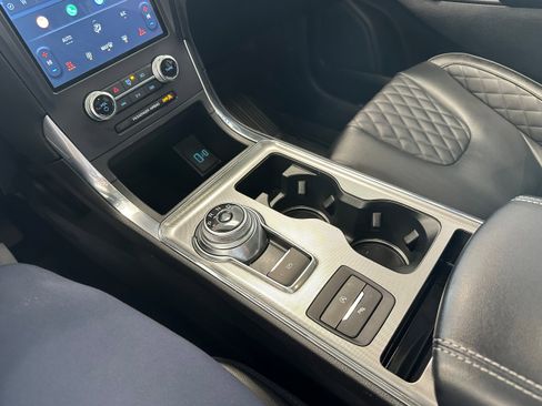 Used 2024 Ford Edge Titanium w/ Equipment Group 301A image 21