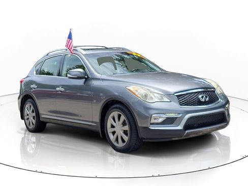 Used 2017 INFINITI QX50 2WD w/ Premium Package image 2