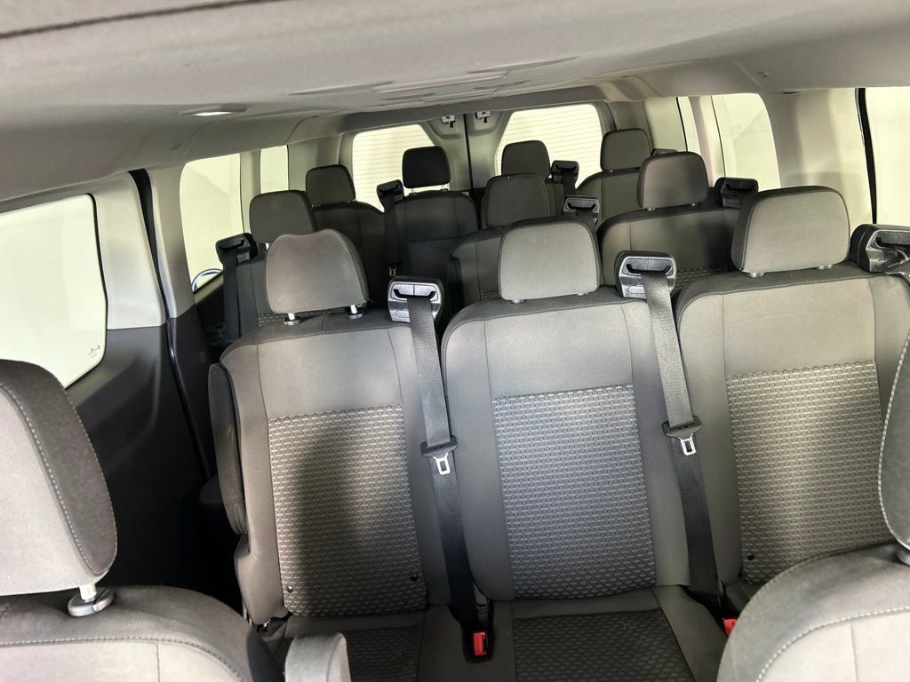 Used 2024 Ford Transit 350 XLT RWD image 17