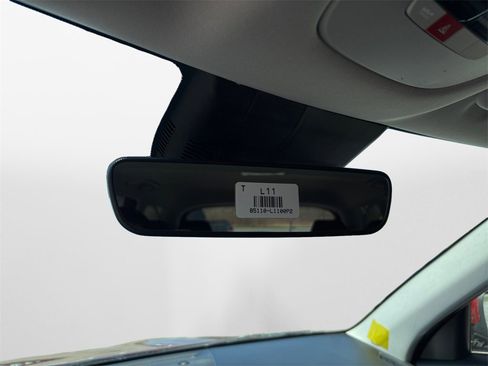 New 2025 Kia Seltos SX w/ SX Sunroof Package image 27