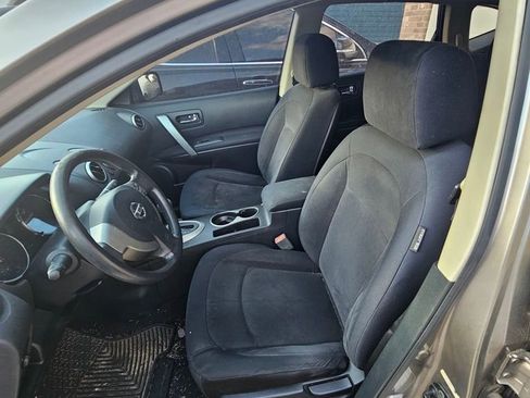 Used 2009 Nissan Rogue S image 4