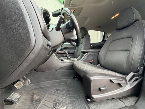 Used 2022 GMC Canyon Elevation w/ Trailering Package AWD/4WD image 6