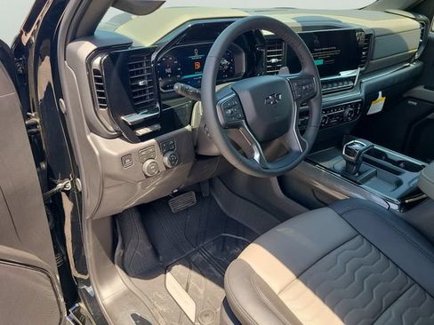 New 2026 Chevrolet Silverado 1500 ZR2 AWD/4WD image 18
