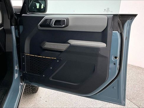 Used 2023 Ford Bronco Badlands image 25