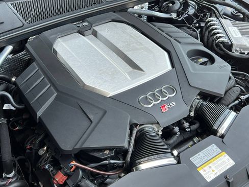 Used 2024 Audi RS 7 Performance AWD/4WD image 39