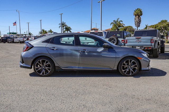 Used 2019 Honda Civic Sport image 3