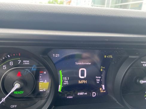 Used 2024 Jeep Wrangler High Altitude AWD/4WD image 34