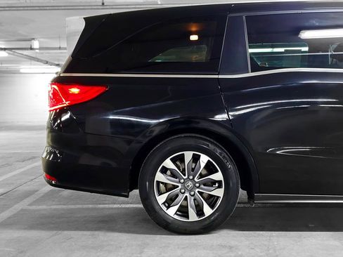 Certified 2023 Honda Odyssey EX-L image 18