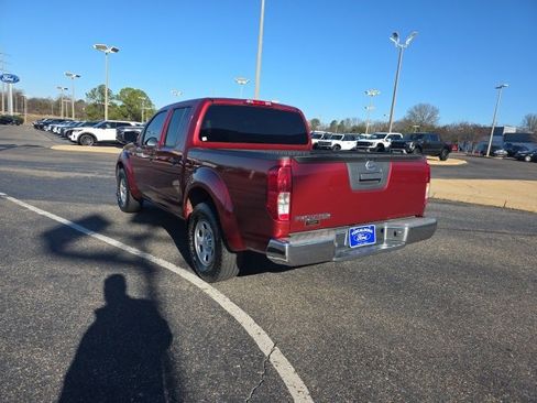 Used 2015 Nissan Frontier S image 5