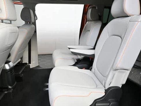 New 2025 Volkswagen ID. Buzz Pro S Plus image 16