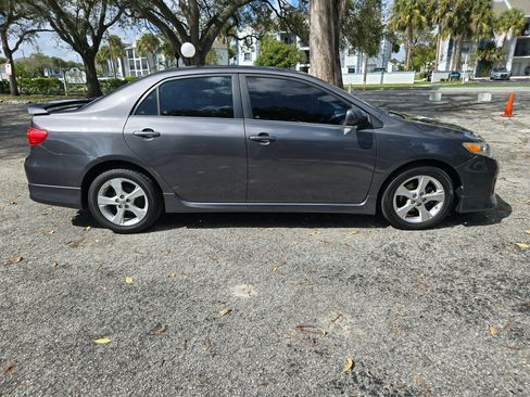 Used 2012 Toyota Corolla S image 4