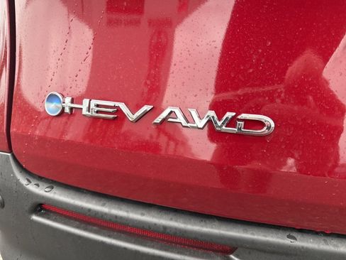 New 2026 Toyota Sienna XLE image 23