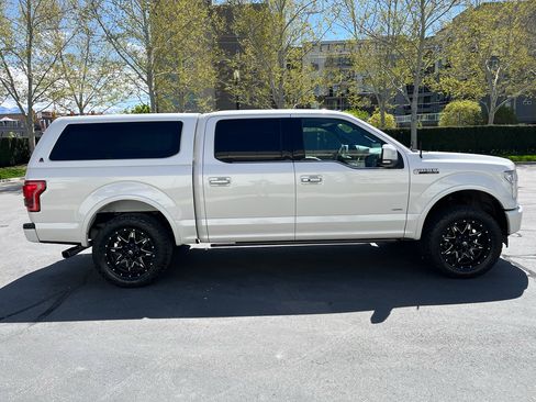 Used 2017 Ford F150 Limited w/ Trailer Tow Package image 6