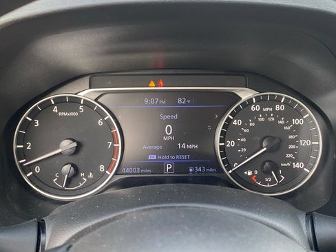 Used 2024 Nissan Altima 2.5 SV FWD image 20
