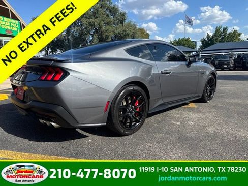 Used 2026 Ford Mustang GT Premium RWD image 3