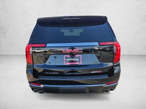 New 2026 GMC Yukon AT4 w/ AT4 Premium Plus Package AWD/4WD image 8