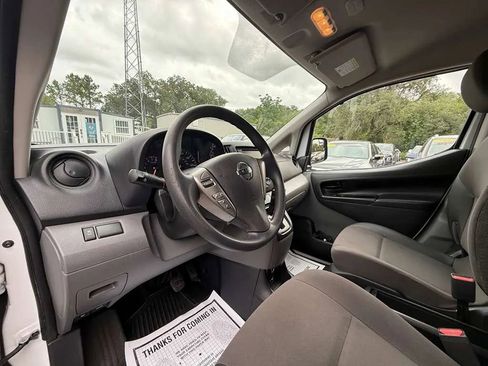 Used 2020 Nissan NV200 S FWD image 9