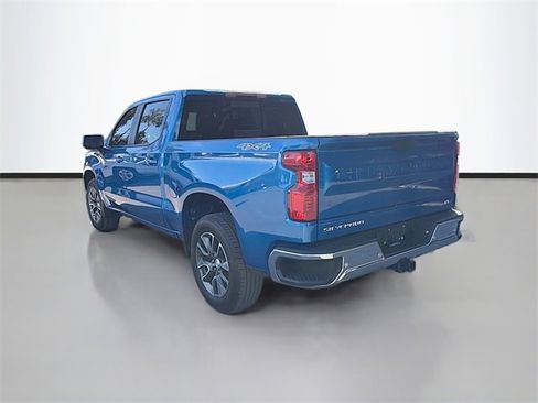 Used 2024 Chevrolet Silverado 1500 LT w/ Safety Package image 4