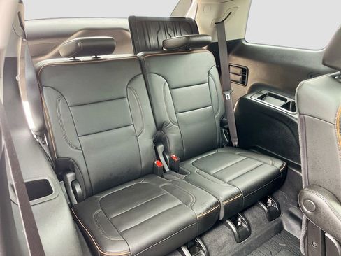 Used 2023 GMC Acadia AT4 w/ Preferred Package AWD/4WD image 29
