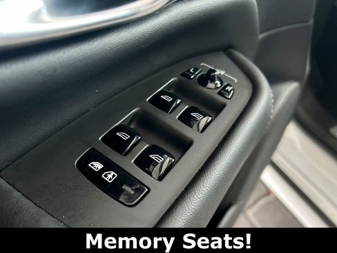 Used 2023 Volvo XC90 B6 Ultimate w/ Protection Package Premier image 12